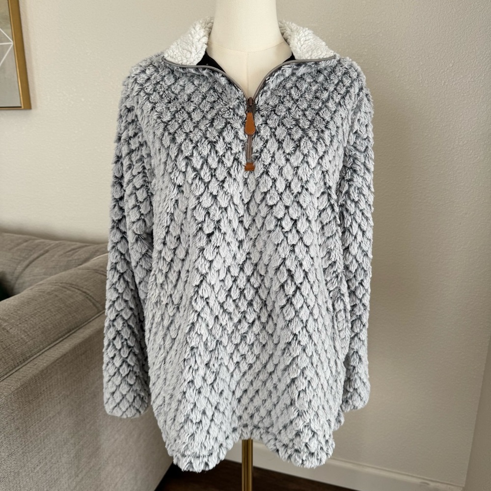 Fleece Sweater S HORDI FLEECE Pullover Sweatshirt Women’s Small Faux Fur Cozy